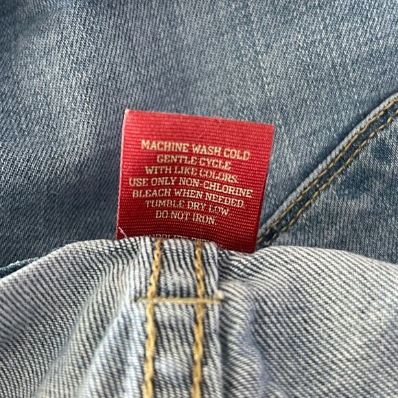 Arizona Juniors SZ 3 Jean Shorts Cuffed Low-Rise Distressed Whiskered Zip-Fly - Picture 5 of 5